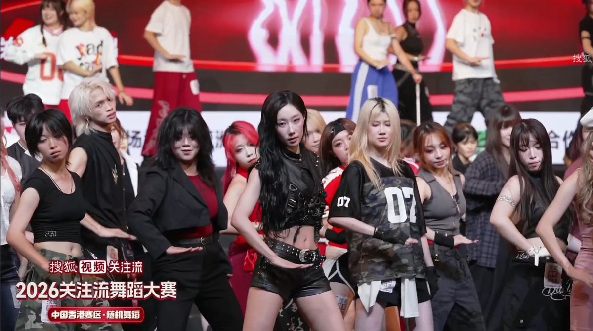 HANDONG DANCING TO BAD