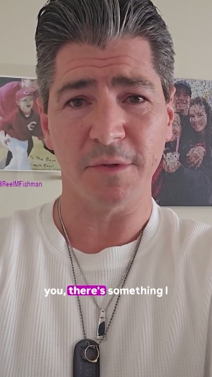 "Roseanne" star Michael Fishman fires back at Roseanne Barr. 😬