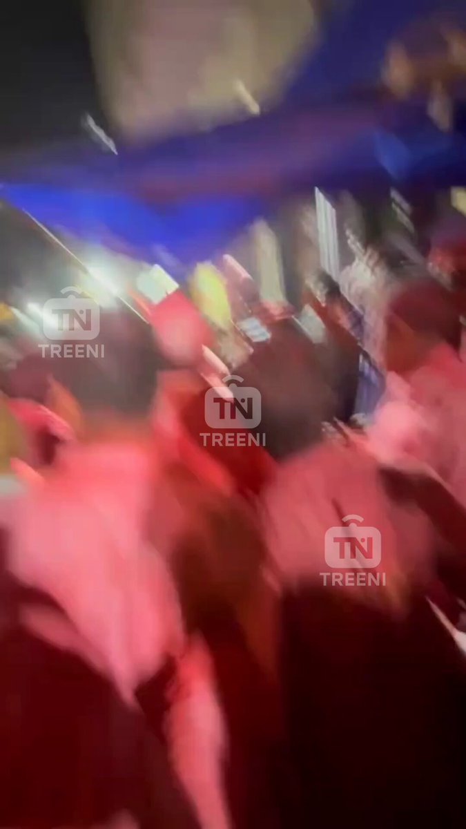 JUST IN: Communal tension has erupted in Mumbai’s Malvani during the Ganpati immersion celebration. THIS IS A DEVELOPING STORY! Visuals from just a few minutes ago.