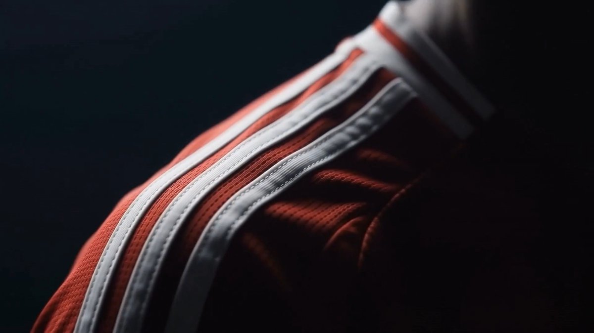 This season, Zebec and Tangem are sponsoring matchdays featuring Bayern Munich and other Bundesliga clubs. ⚽️ Limited-edition Zebec-branded Bayern Munich jerseys are on the way. Purchase the Zebec x Tangem x Stellar wallet for a chance to win one. Details coming soon.