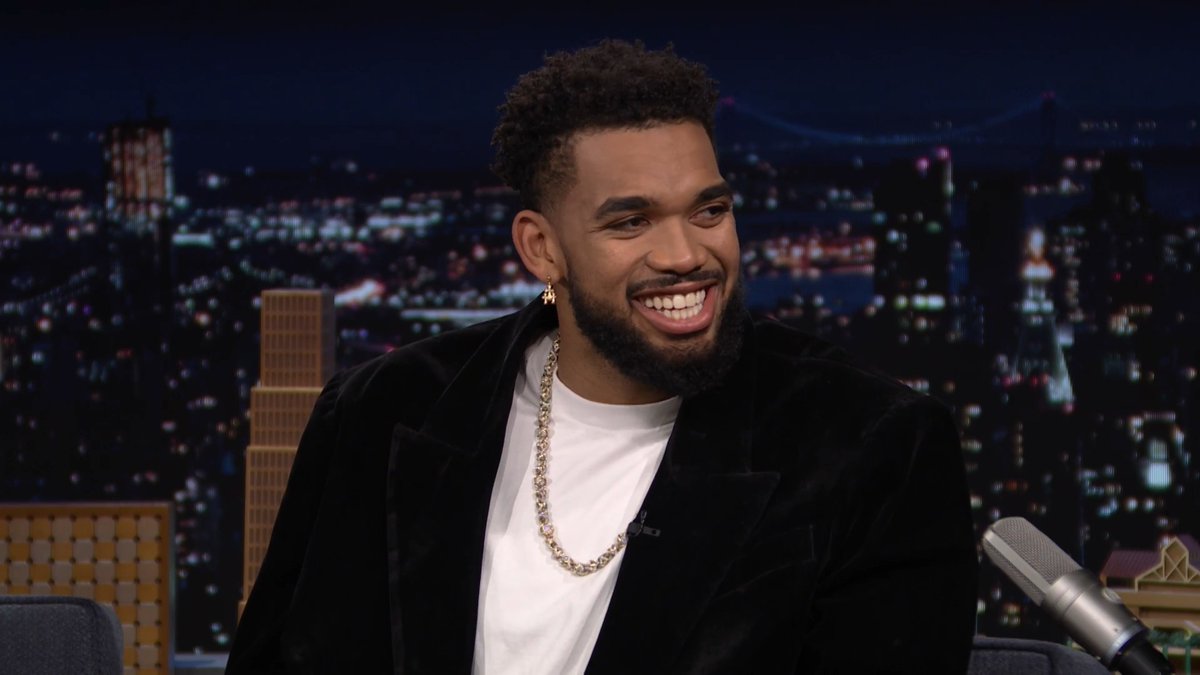 .Karl-Anthony Towns talks his card-breaking business, Big Bodegas Breaks! #FallonTonight