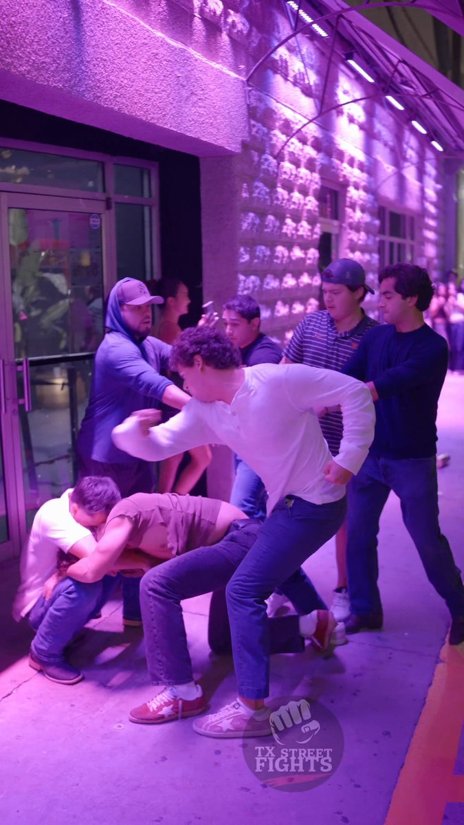 Brawl breaks out Downtown Austin TX 9-24-2026 #fight #6thstreet