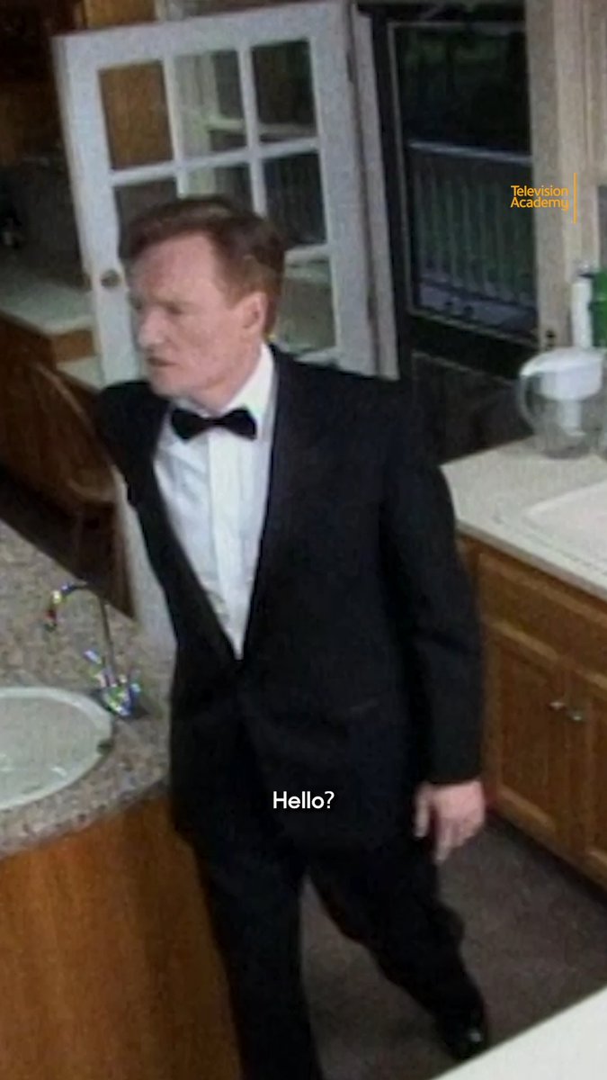 Back in 2006, Conan O’Brien was ready for primetime when he hosted the 58th Emmy Awards 😉 📺 #Primetime #ConanOBrien