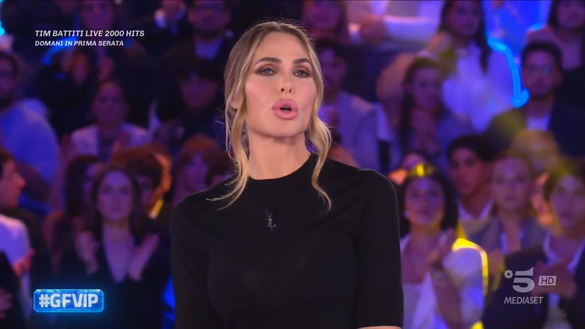 Simone Annicchiarico ha usato un'espressione che non è assolutamente ammessa in Casa e al gioco del Grande Fratello #GFVIP