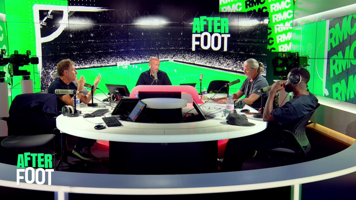 🎙️ L'avis de Daniel Riolo et Manu Petit sur le duo Koné-Rabiot : Daniel : "Je les ai trouvé moyens tous les deux. J'inverserai les positions entre Koné et Rabiot." Manu : "Ça s'est vu que Koné n'était pas très à l'aise en 6. Il a eu beaucoup de déchet."