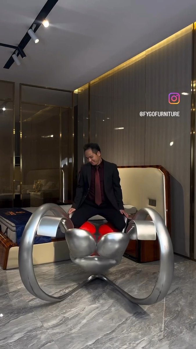 Take my money. I NEED this chair 😭
