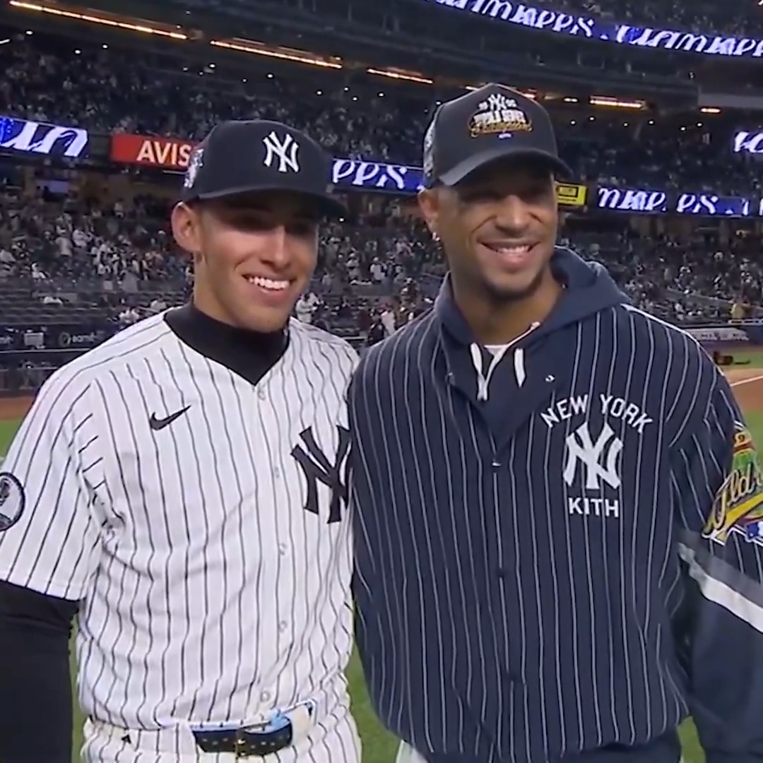 NBA champion Josh Hart delivers a first pitch to George Lombard Jr. at Yankee Stadium 🗽