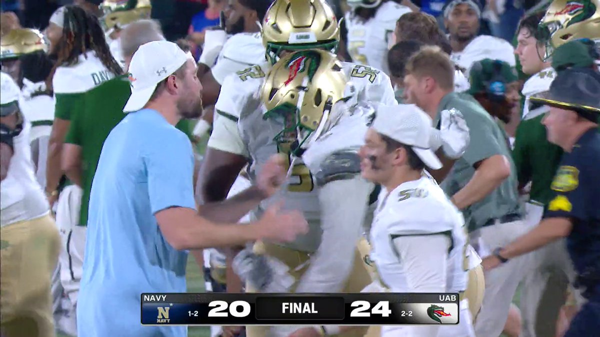 HOUSE OF THE DRAGON 🐲 UAB gets its first win over Navy in program history 🔥