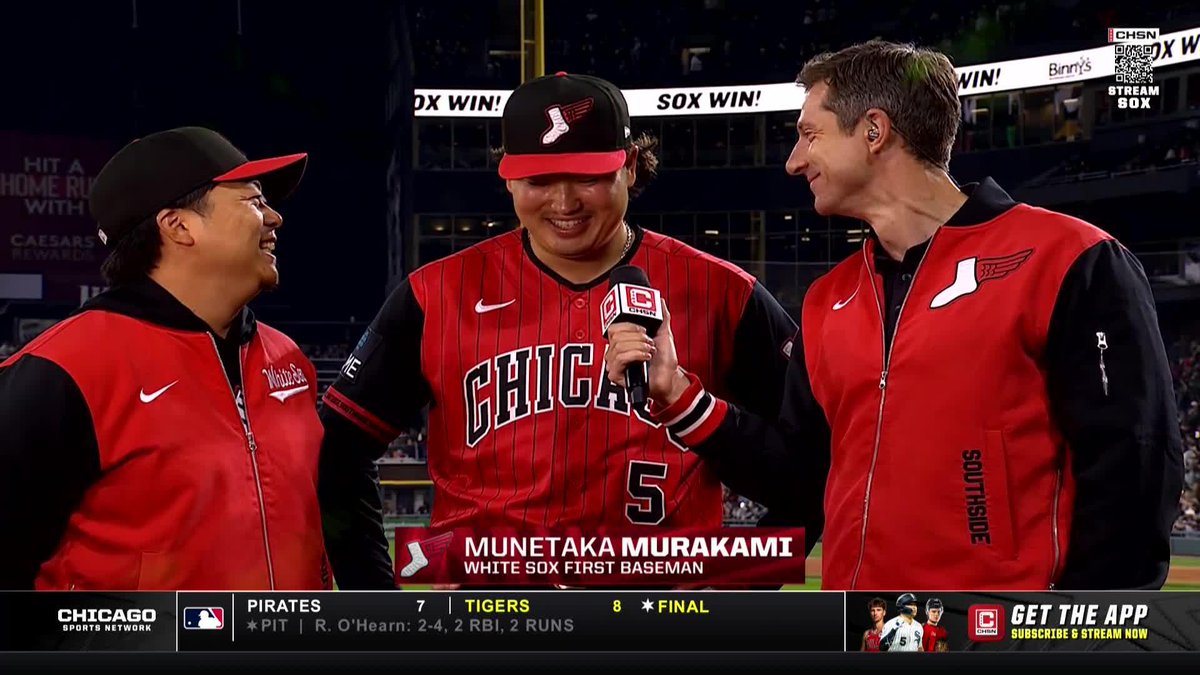 "I am Japanese 2" 😂 Connor McKnight with Munetaka Murakami after the win: