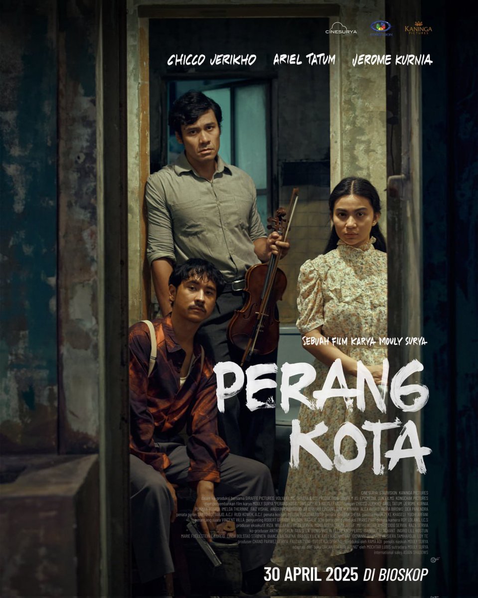 Name : Perang Kota (20025) Quality : HD Genre : Drama, Action, Thriller IMDb Rating : 6.4/10 Perang Kota adalah film drama sejarah berlatar Jakarta 1946 tentang Isa (Chicco Jerikho),mantan pejuang yang trauma dan menjadi guru, yang kembali terlibat misi rahasia membunuh pejabat