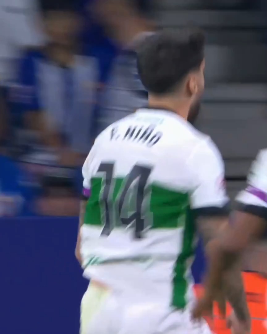 Esta jugada de Revivo y Fer Niรฑo... ๐คค Elche Club de Fรบtbol | LALIGAHighlights