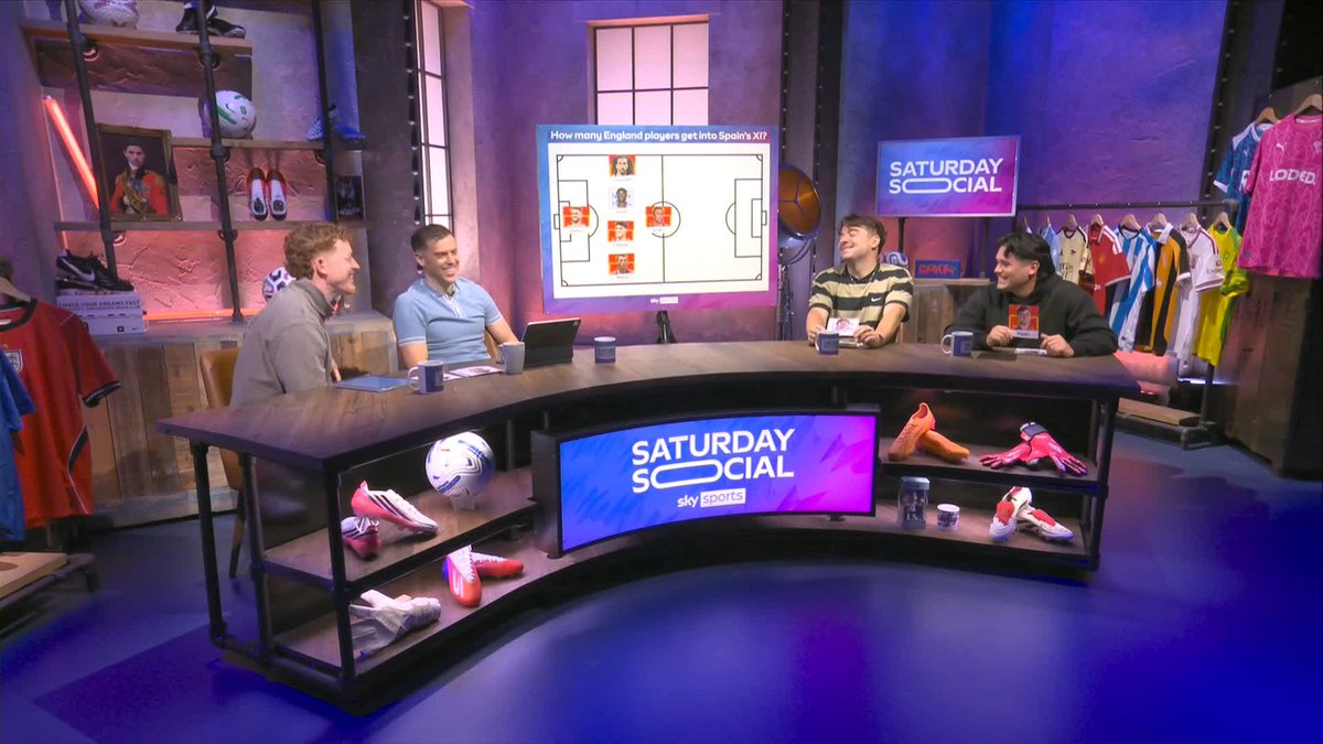 Declan Rice vs Pedri. Who makes it into your England x Spain combined XI midfield? ⚪️🔴 #SaturdaySocial