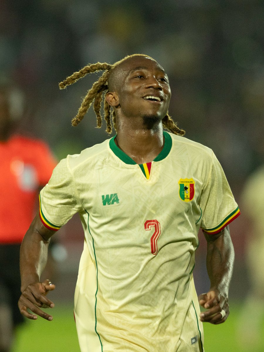A little flair, a lot of quality from Nene Dorgeles. 🇲🇱🤩 #TotalEnergiesAFCON2027