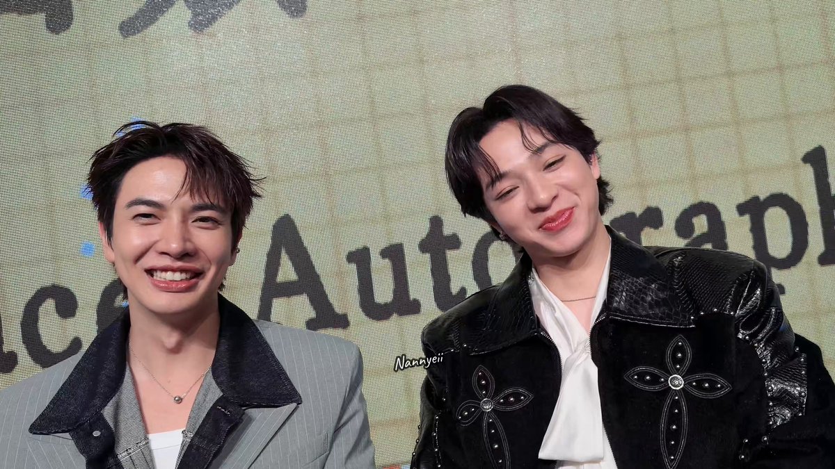 แค่เห็นแม็กกี้บาสอยู่ด้วยกัน ทุกคนก็มีความสุขแล้ว รักมากเหมือนกันนะครับ MAXKYBAS MEET UP IN HK #MaxkyBas1stinHK #แม็กกี้บาส #maxky_rp #บาสเด็กอ้วนที่แท้จริง พอมาโหมดนี้ ยอมรับเลยให้เล่นมุกสาววายยังง่ายกว่า 🥹