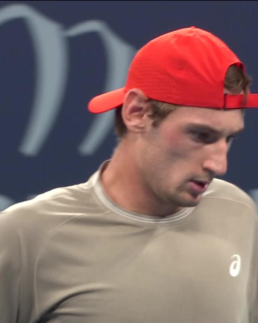 First game of the match btw 😮 Daniil Medvedev #HangzhouOpen