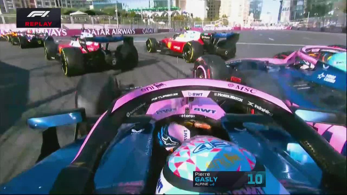¡¡NO SE PUEDE CREER!! ¡FRANCO COLAPINTO Y PIERRE GASLY SE TOCARON EN EL RELANZAMIENTO Y OTRA VEZ HAY SAFETY CAR! 📺 #AzerbaijanGP | Toda la temporada de #F1 por ESPN en el Plan Premium de #DisneyPlus