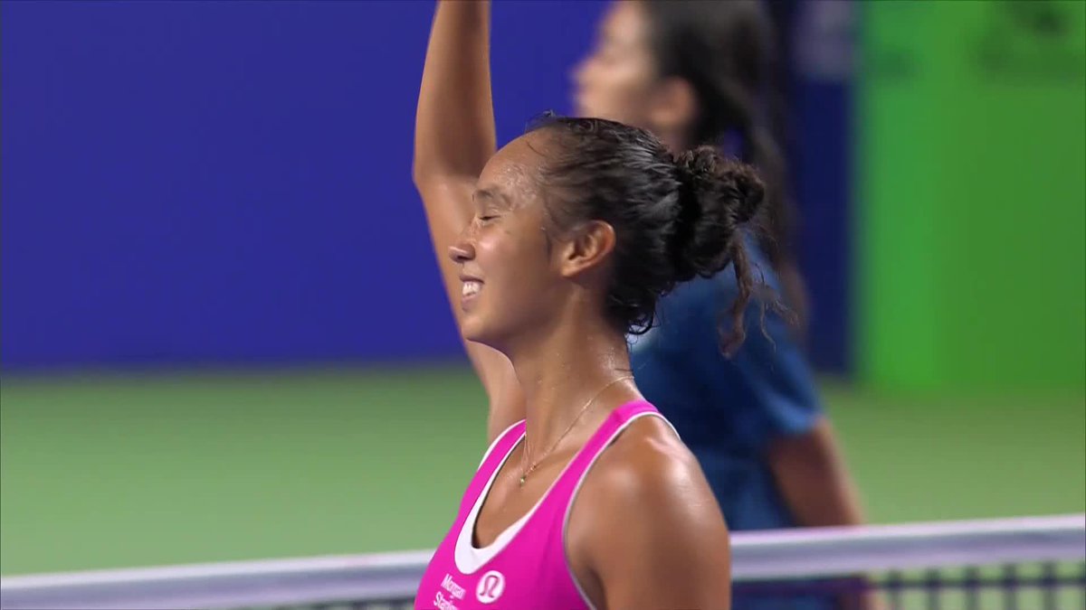 FINAL CONFIRMED 😤 leylahfernandez is marches through to the last two in Singapore! She defeats Chwalinska 1-6, 6-4, 6-2. #SgTennisOpen