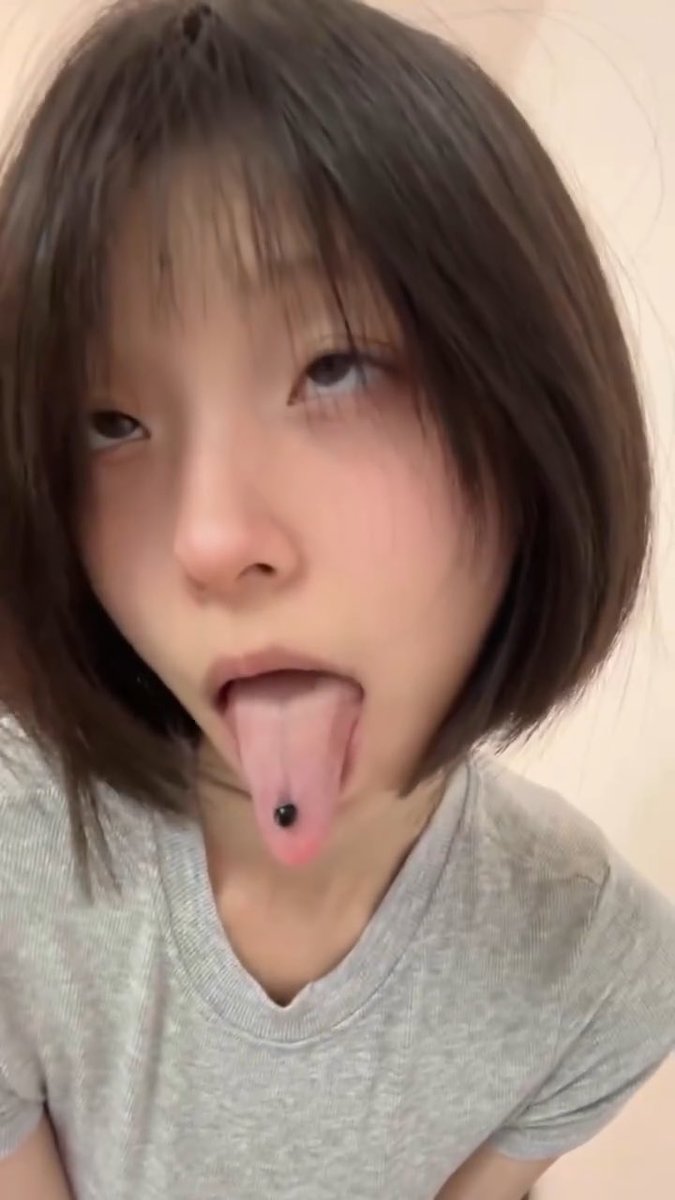 喜欢我这种眼镜婊婊吗射我脸上好吗上学上的好压抑 #眼镜妹 #反差 #女高