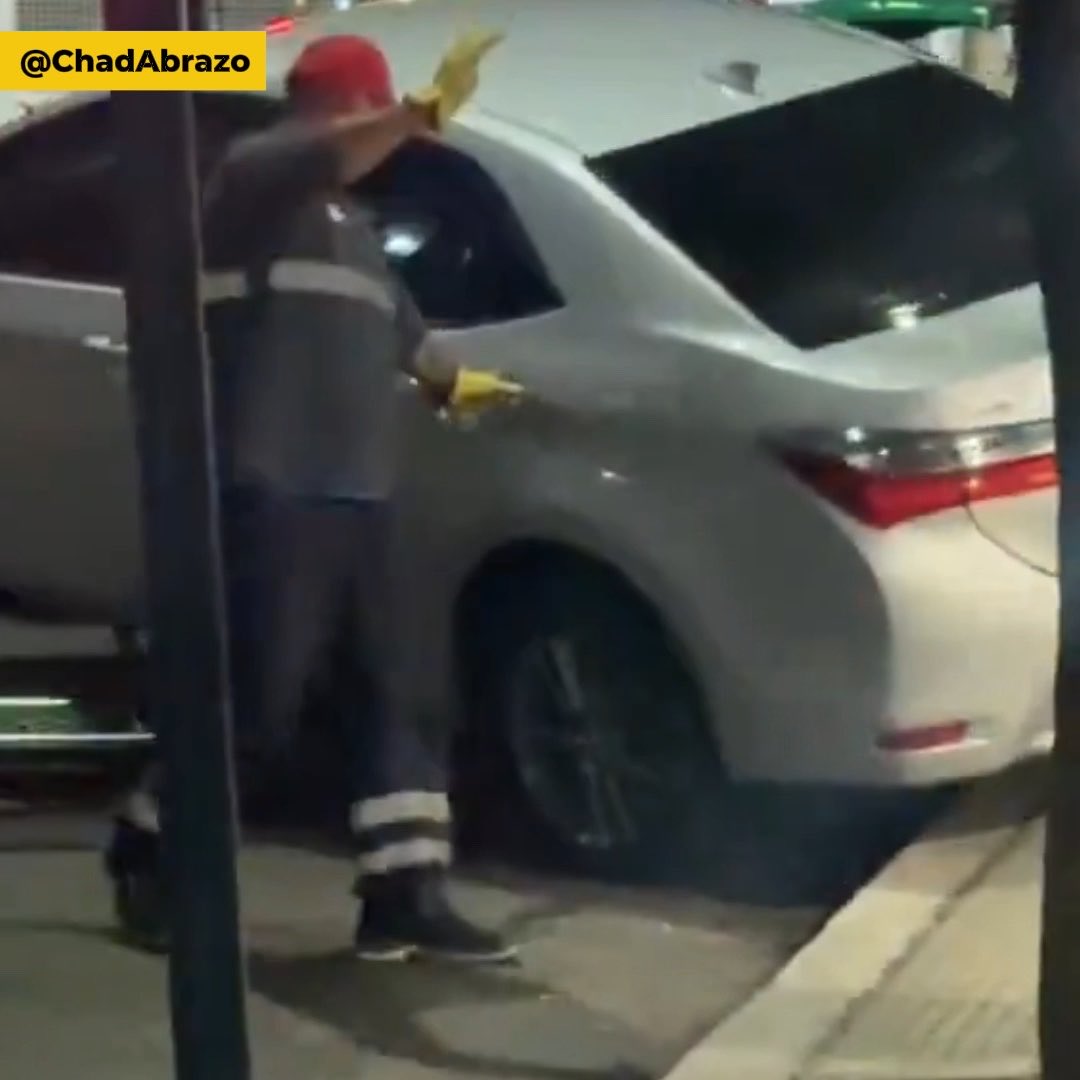Así destruye tu propiedad privada Jorge Macri con el fin de recaudar la máxima cantidad de dinero posible del esfuerzo de los porteños. La desesperación hace que destruyan tu auto si es necesario para que pases por ventanilla…