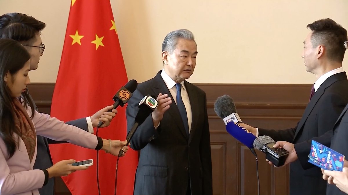 President #XiJinping's state visit sets right path for China, US to get along, says Chinese Foreign Minister Wang Yi #ChinaUS More: