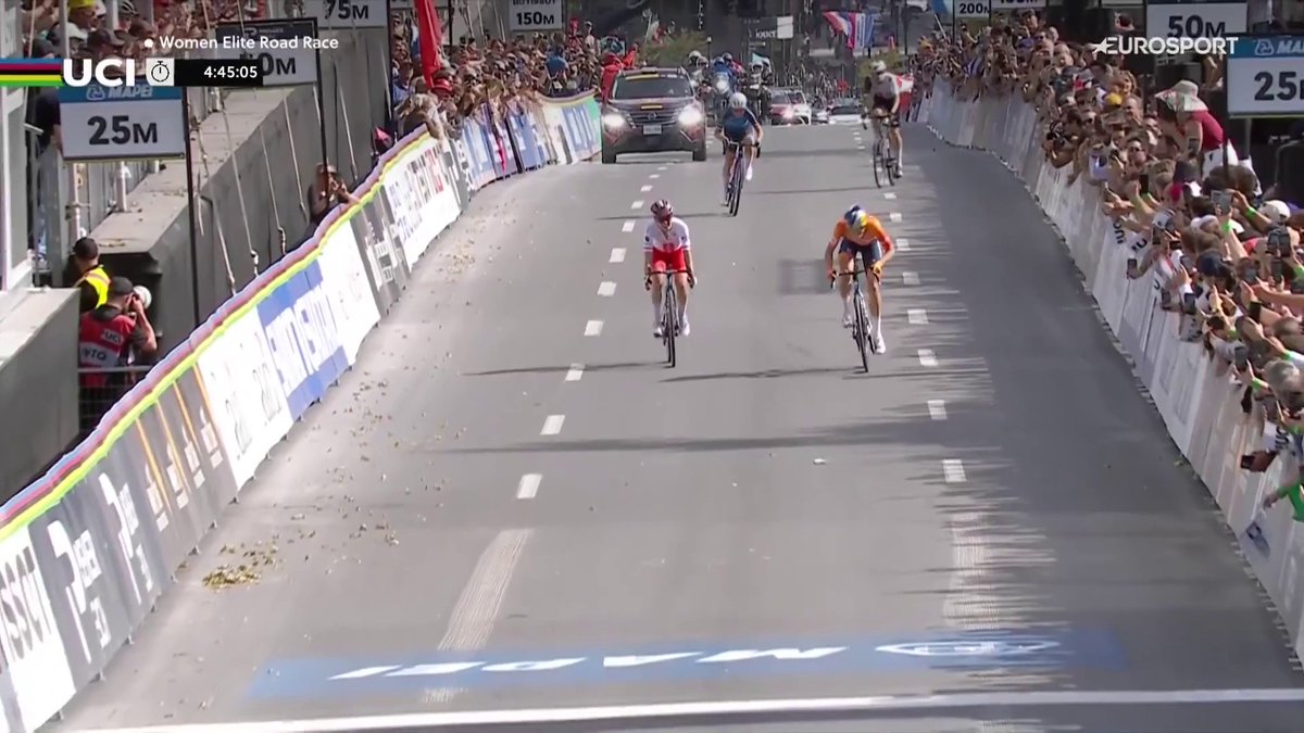 🚴🌈 | Demi Vollering is de nieuwe wereldkampioene! Ze doet het in Montreal niet solo, maar via de sprint telt net zo goed. Wat een triomf, de zoveelste! 🙌🧡 #Montreal2026 Koers 👀 HBO Max