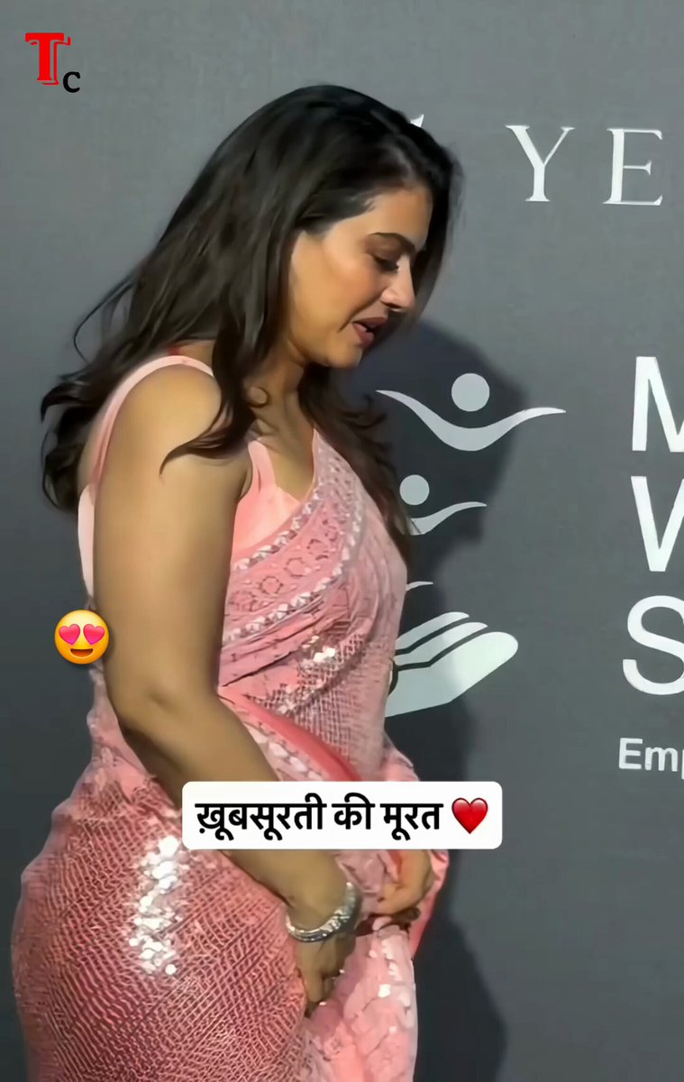 Kajol Devgan has maintained her gorgeous physique at the age of 52 🥵🔥