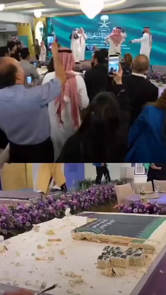 عتب أحوازيّ كبير على السعودية .. وكالة المحمّرة للأنباء(مونا) كيف لنا كأحوازيين أن نفهم المشاركة الرسمية السعودية في مراسم تأبين خامنئي، الذي نحمّله -أيْ المجرم خامنئي- مسؤولية عقود من القمع والقتل والإرهاب والإعدامات في الشوارع والتهجير ضد العرب الأحوازيين المحتلة أرضهم وخيراتهم،فضلًا عن سياسات التغيير الديموغرافي والاستيطان والتفريس التي يعاني منها شعبنا منذ 101عام من الاحتلال الإيراني؟ وكيف نفسّر أيضًا إقامة احتفال سعودي داخل السفارة السعودية في طهران قبل أيام قليلة بمناسبة اليوم الوطني السعودي، في وقت ما يزال فيه الأحواز تحت نير سلطة الاحتلال الخمينية المتوحشة الجاثمة على صدور الأحوازيين والشعوب في ماتسمّى إيران وفي المنطقة العربية برمتها؟ نحن نطرح هذه الأسئلة من موقع الألم، وكم كنا نتمنى أن يكونوا كسعوديين في موقعنا كي يحسّوا بما نقوله لهم: وكيف يمكن للمملكة وشعبنا العربي السعودي أن يتعاملوا بهذه الطريقة المعيبة مع نظام احتلالي مجرم وهم جميعًا يرون كيف عانى الأحوازيون من سياسات الخمينية المجرمة لعقود؟ أي رسالة توجَّه إلى الأحوازيين من هذه المواقف غير الرصينة التي يحفظها شعبنا ولن يتسامح معها؟ وأين يقف الشعب العربي الأحوازي في حسابات العلاقة السعودية مع المحتل الاجنبي في طهران؟ 2026-09-26