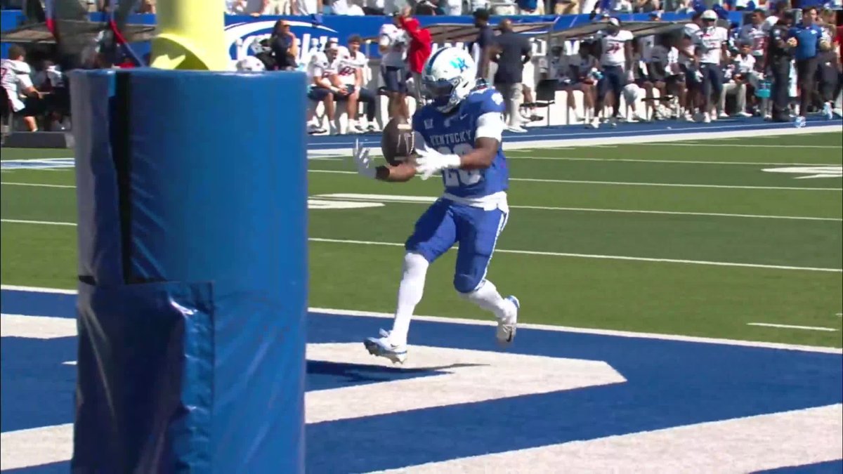 Untouched for 75 yards to the house! 🏠