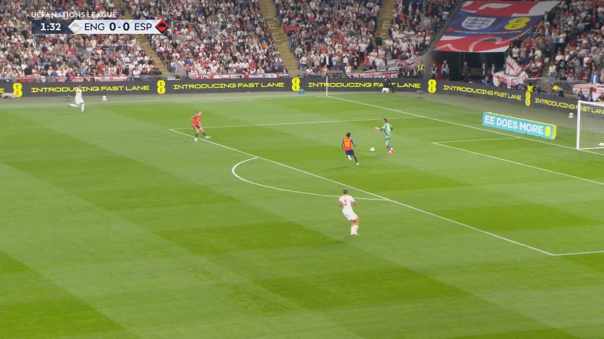 WHAT A START FROM SPAIN 🇪🇸 Lamine Yamal pounces on a Marc Guéhi error to give Spain an early lead at Wembley #ITVFootball
