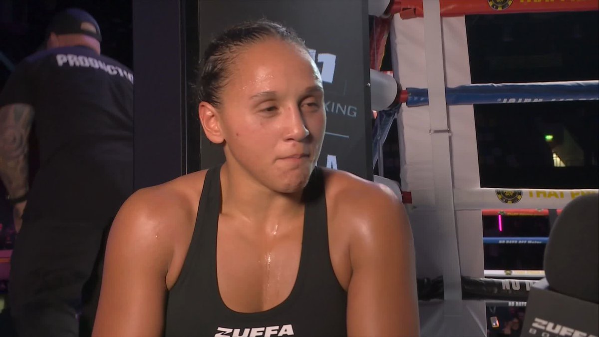 "I'm living my dream!" 🤩 What a night for Kayla Allen! 🥊