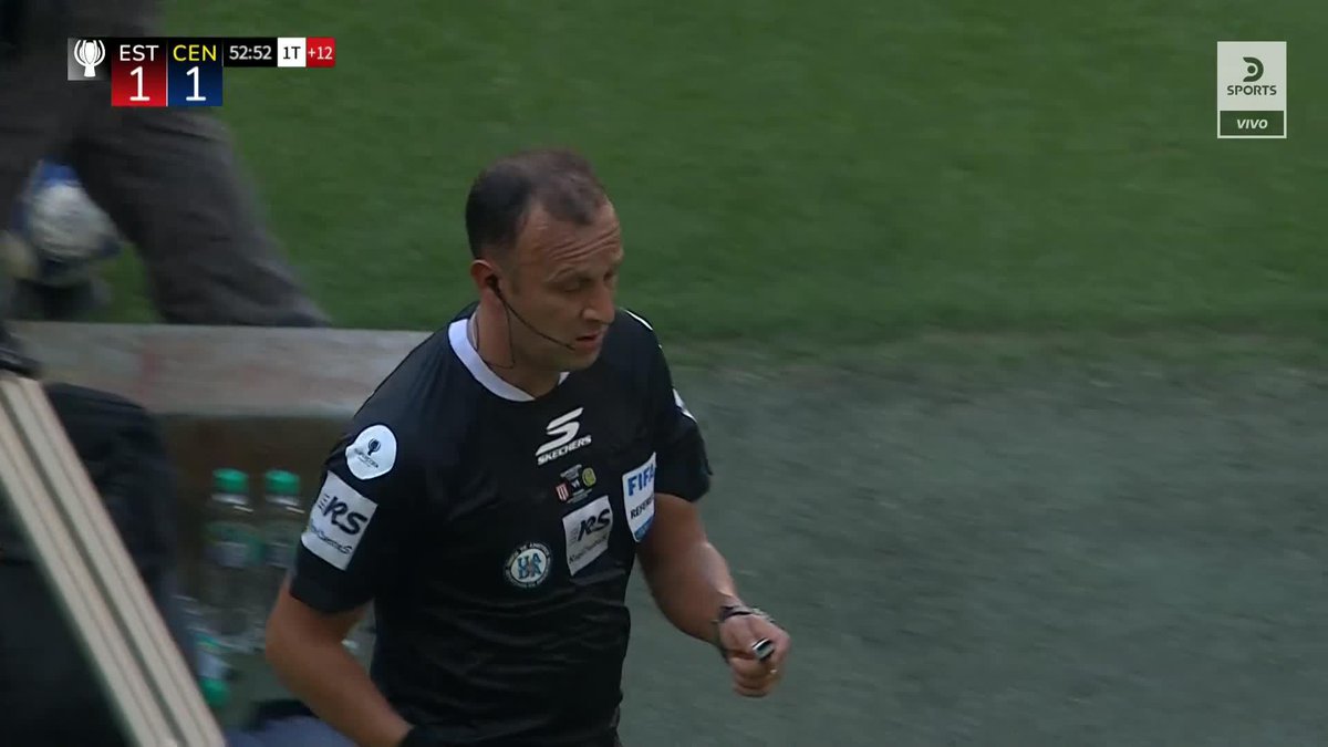 "González Pirez": Por los comentarios sobre el penal para Rosario Central en la #SupercopaInternacional contra Estudiantes