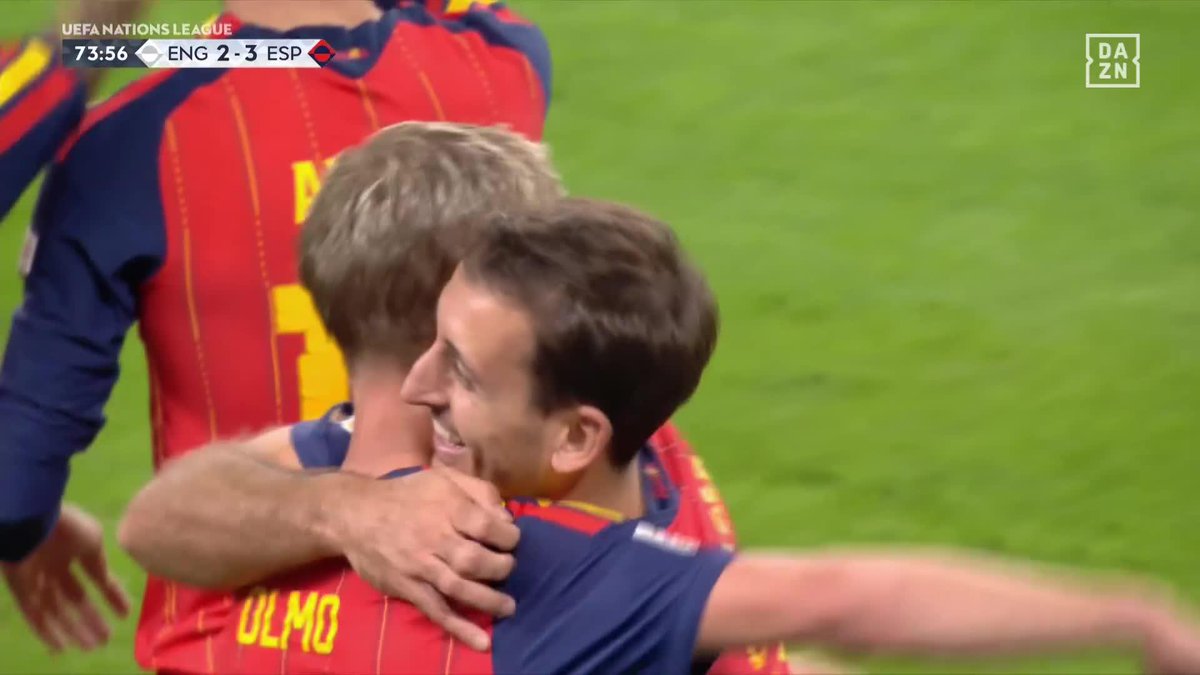 これは上手すぎる...！👏👏 🇪🇸オヤルサバルの鮮やかなチップシュート！ 見事なゴールでスペインが再逆転✅ 📺UEFAネーションズリーグ 🆚イングランド×スペイン #だったらDAZN