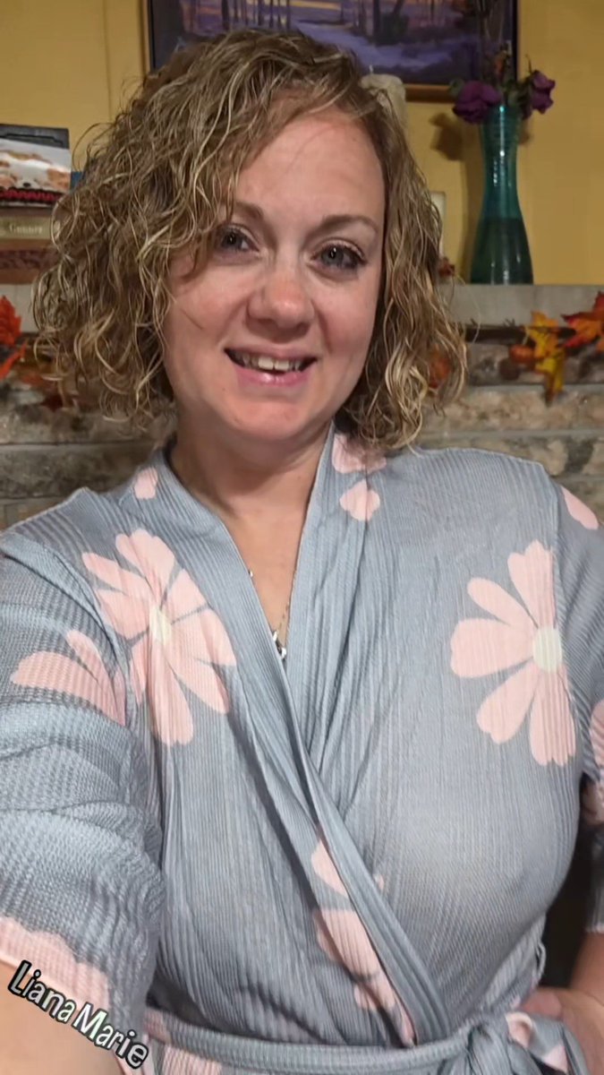 Happy Saturday. Just chilling in my robe haha