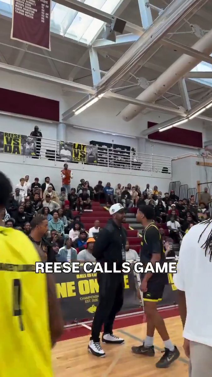 Reese beat Darius Adams 31-12, refused to shake his hand and then got in Marquis Teague's face! We are LIVE RIGHT NOW: