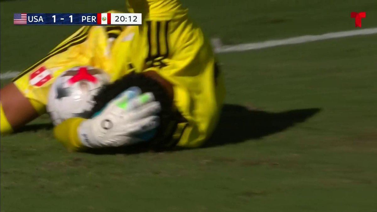 The moment Cavan Sullivan got a yellow card in his USMNT debut.