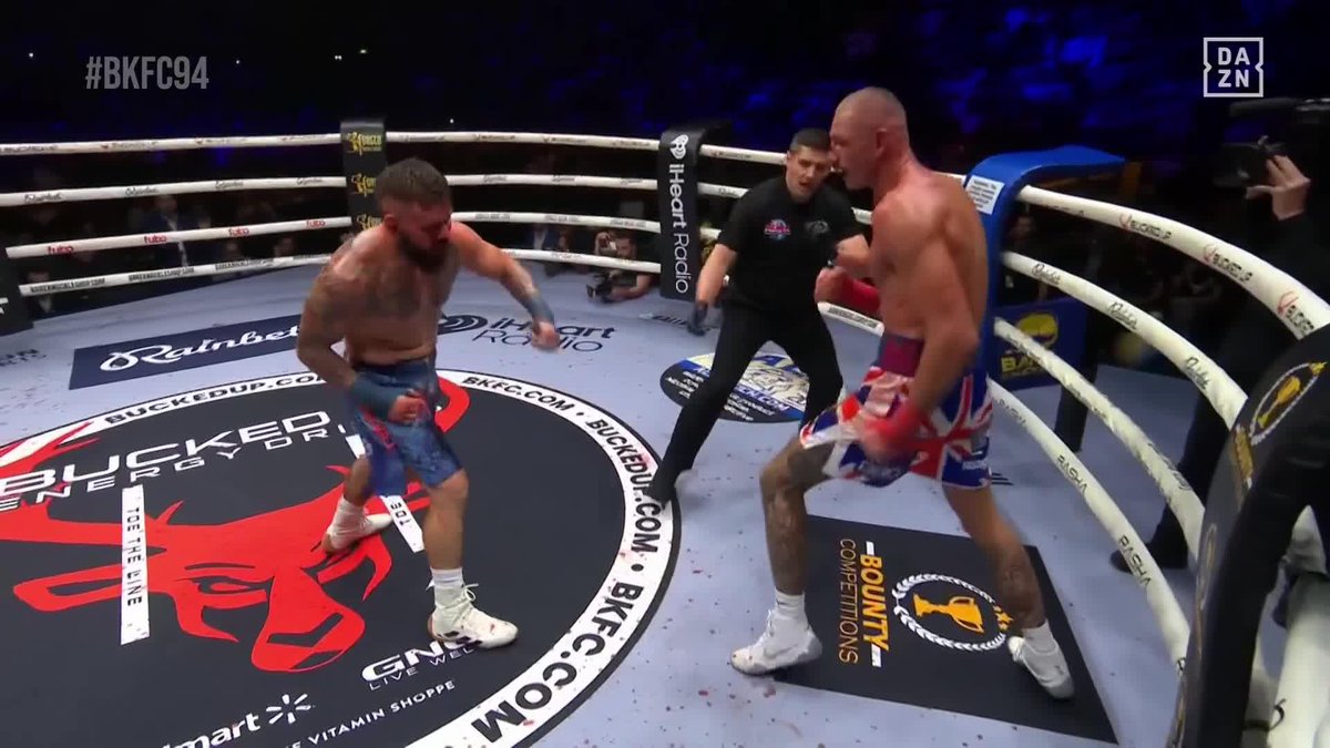 BRITAIN HAS A NEW BARE-KNUCKLE WORLD CHAMPION 👑 Former British &amp; Commonwealth champ Jack Cullen claims the BKFC World Middleweight Title in just his third bare knuckle fight beating the reigning champ David Mundell 👏🏼 #BKFC94 | #TillRomero