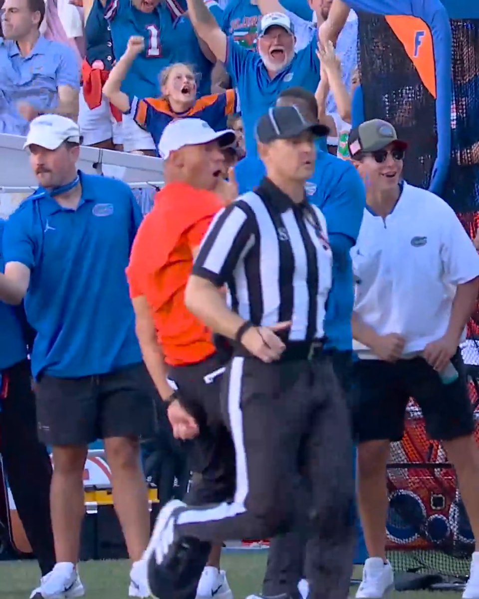 Jon Sumrall's reaction to the Duke Clark TD 😤 Florida Gators Football