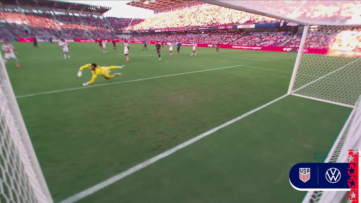 SEB FROM DISTANCE! #USMNT x Volkswagen