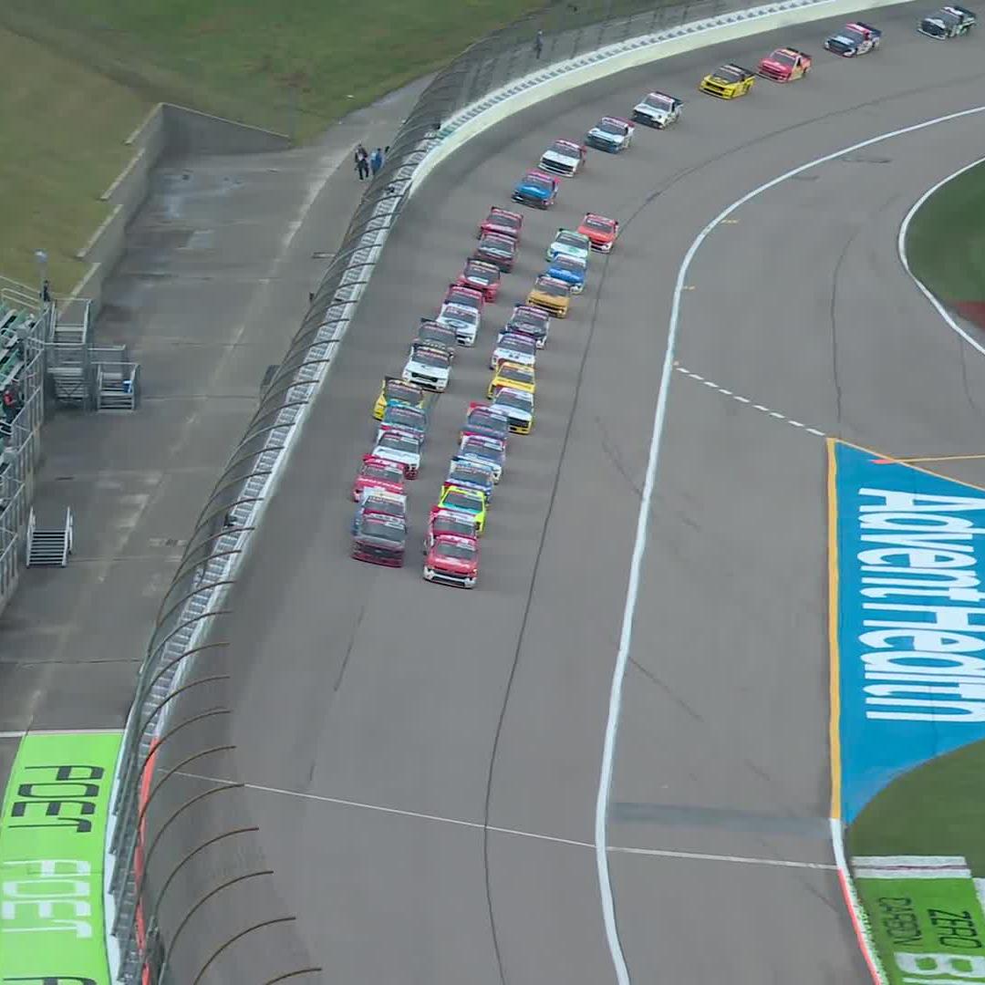 The sun may be going down but we are green from The Sunflower State. Tune in NOW on FS2!