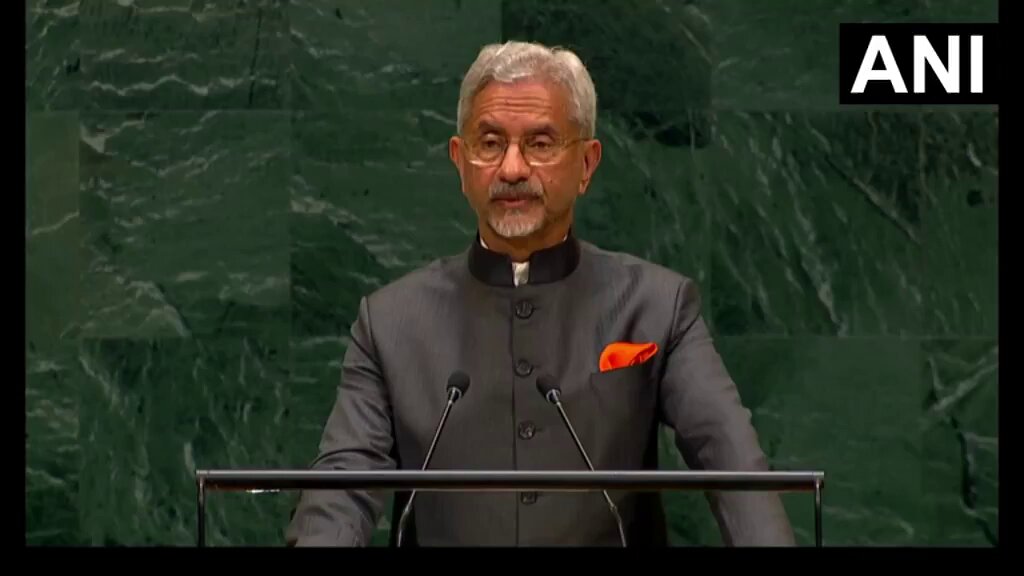 #WATCH | New York: Addressing the 81st session of the United Nations General Assembly, EAM Dr. S. Jaishankar says, "...We are now well on our way towards a multi-polar world. The post-1945 order is giving way to new realities. This process of adjustment, accommodation and acceptance will not be easy. Much of the turbulence that we witness today emanates from those very difficulties. Yet, the march of an intrinsically diverse world, towards a more democratic future, cannot be halted. Peace in a pluralistic order requires civil conversations; it requires broad-based consultations; it requires transparent decision-making. Large sections of humanity cannot be excluded from that process. The case for reformed multilateralism only gets stronger day after day..." (Source: UN TV)
