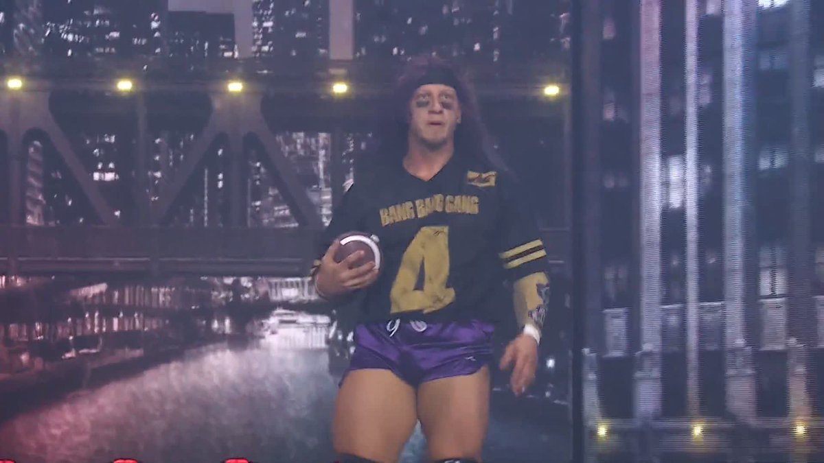 Shades of Walter Payton from Ace Austin! Watch #AEWTailgateBrawl LIVE on TNT & HBO Max