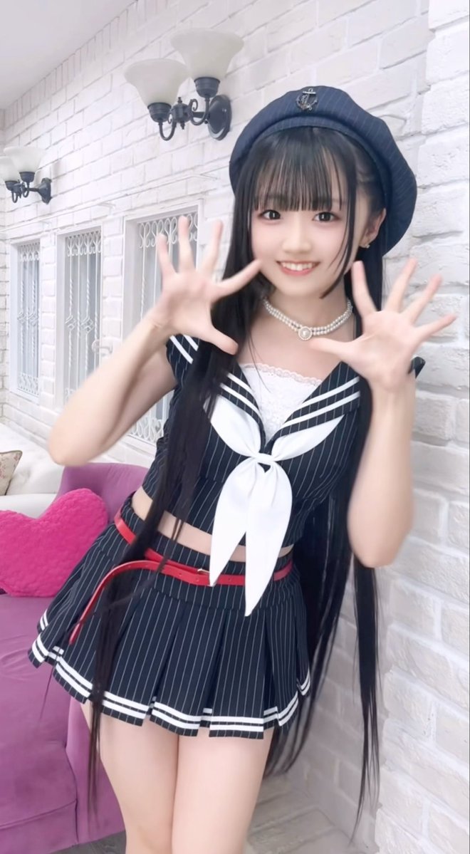 ももにゃんだにゃん💕💕 おはようにゃ~ん💕 今日もステキな1日になりますよ~に💕 (∩^o^)⊃━☆゚.*・。