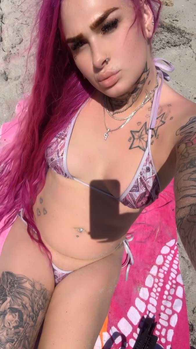 Tell that bitch that I get even, ion get mad. 💋
