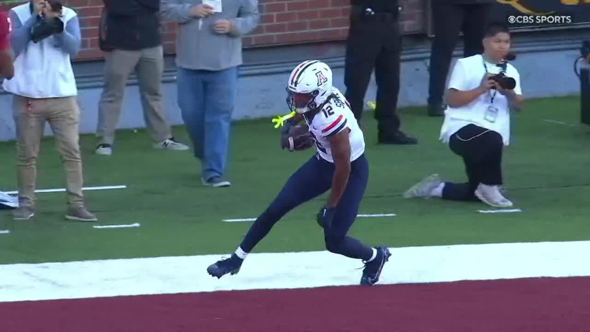 TRE SPIVEY AGAIN FOR SIX! @ArizonaFball has it all tied up in Pullman