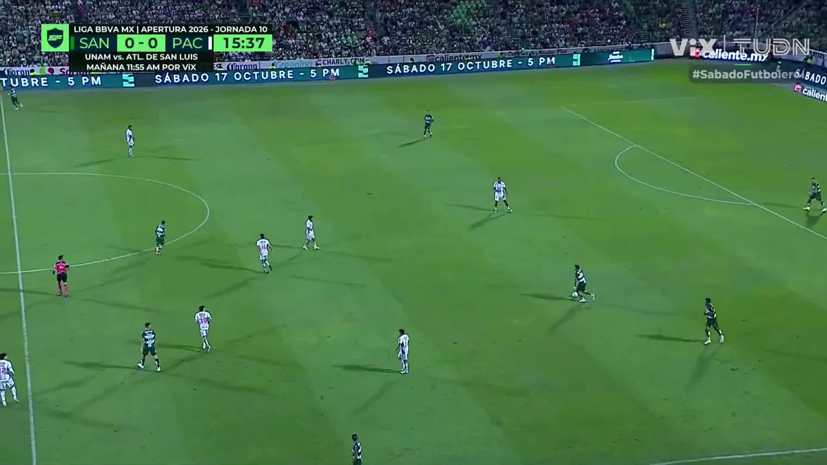 ¡Don Carlos Acevedo! 🤩 El arquero mexicano ya es factor en el encuentro.