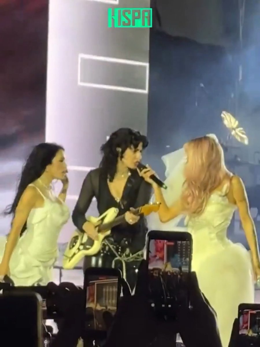 "Madonna": Porque Lali interpretó #LikeAVirgin junto a Tini y Marilina Bertoldi durante su show en River