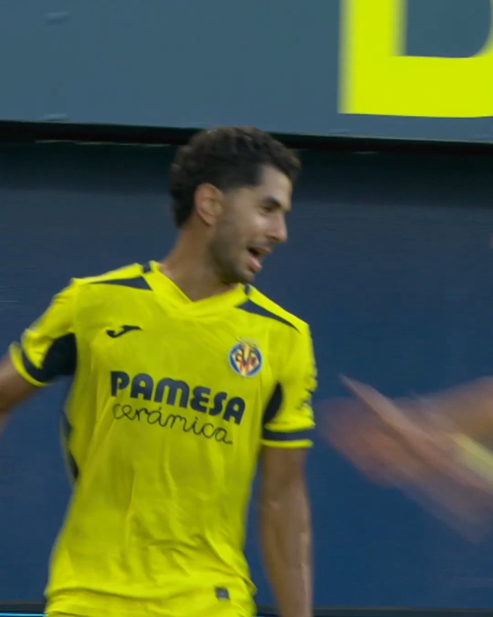 Ayoze-Moleiro-Ayoze. 🤌 Villarreal CF | LALIGAHighlights