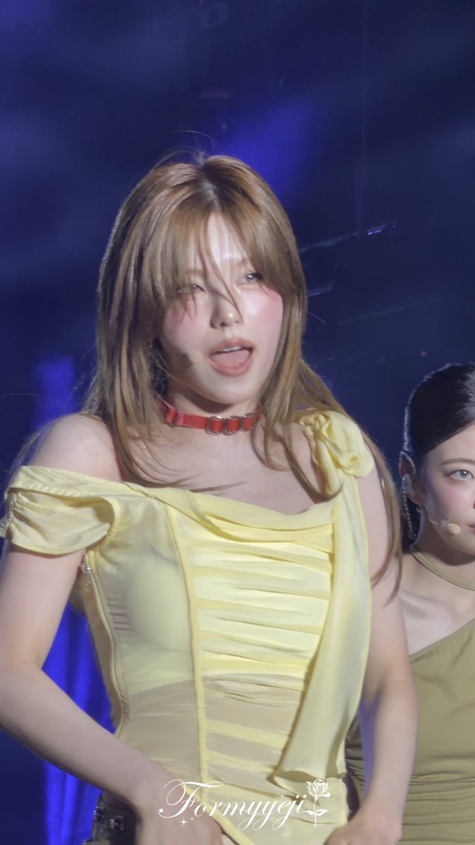 260927 KRAZY TAIPEI Imaginary Friend๐ชฝโจ๐ค #์์ง #ITZY #์์ง #YEJI