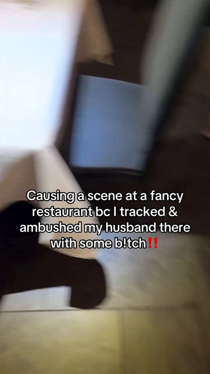 she picked the WORST time to go to the restaurant