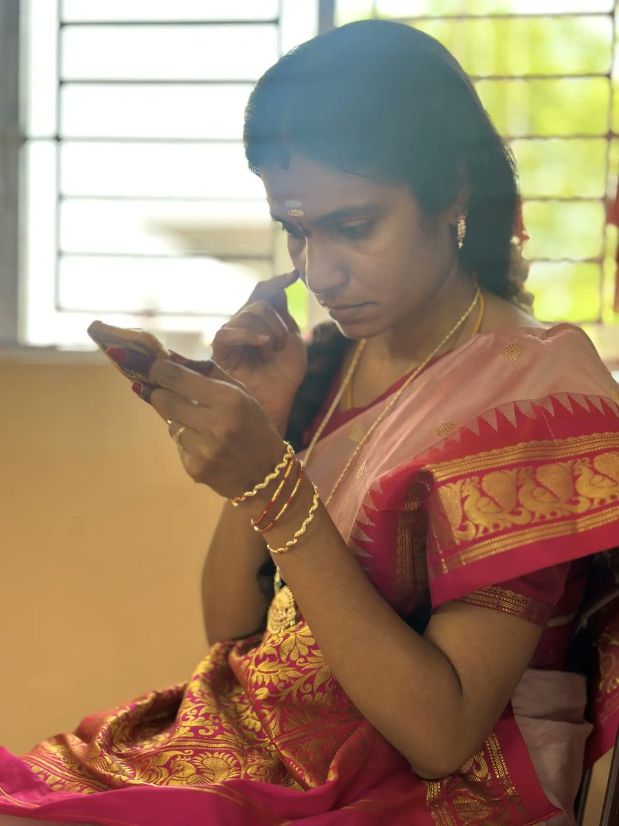 மொத ராத்திரி படத்துக்கு ஃபேமிலி ட்ரீல்லாம் போட்டு படம் எடுத்துருக்காங்க